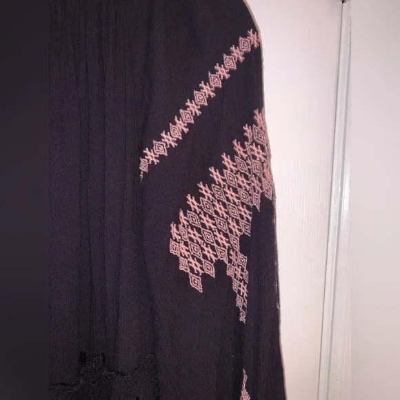 Free People Bo-Ho long sleeve black Dress with embroidery flowers size Medium - Picture 8 of 16